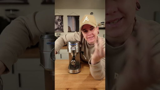 Longer video: how to make a latte on the Casabrews cm5418 #espressomachine