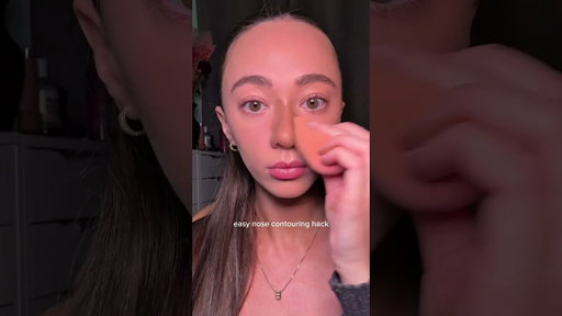 I had to try this crazy nose contouring hack 😂 What do you think, would you try this? #contouring