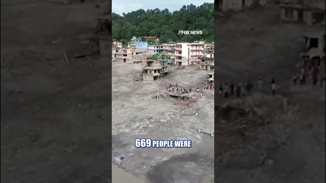 Nepal flash flood rescuers battle rain in search for survivors