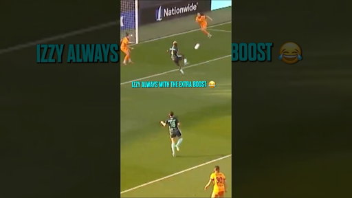 Izzy has more assists than we thought 💀 #nwsl #soccer #funny #goal #kansascity