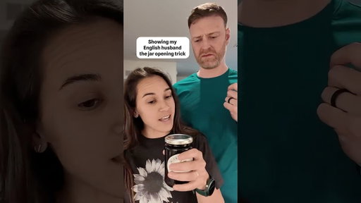 His face says it all🤣 #tayandalex #lifehack #jartrick #reaction
