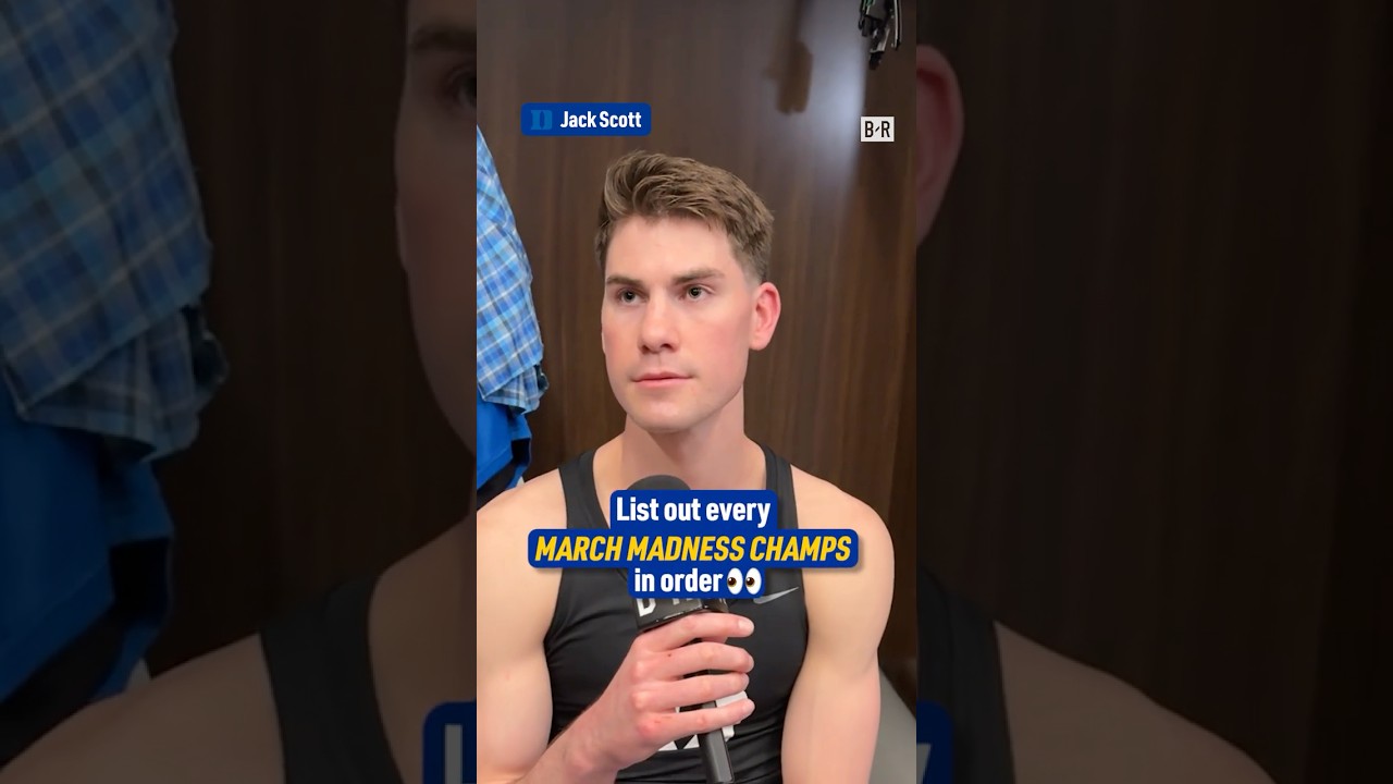 Duke's Jack Scott knows ball 🤯
