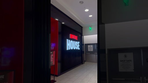 Netflix House Philadelphia Review! #netflix #netflixhouse #amusementpark #review #philly #thingstodo