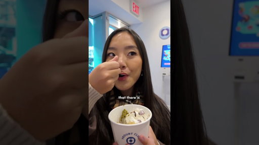 Thick strained Greek yogurt in NYC!!! #nyc #greakyogurt #frozenyogurt #sweettreat #UES #shorts