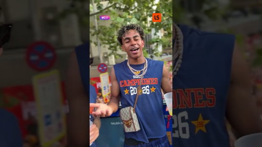 Lamine Yamal Celebrates In Style At Spain's World Cup Parade 🤩🏆