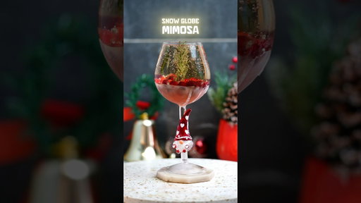 Snow Globe Mimosa ❤️❄️ #mimosa #christmas #cocktails #bar #bartender #drink #cocktailbar #cocktail