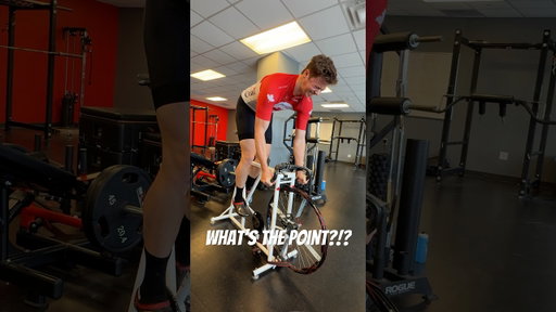 Pushing hard and going NOWHERE! #cycling #fixie