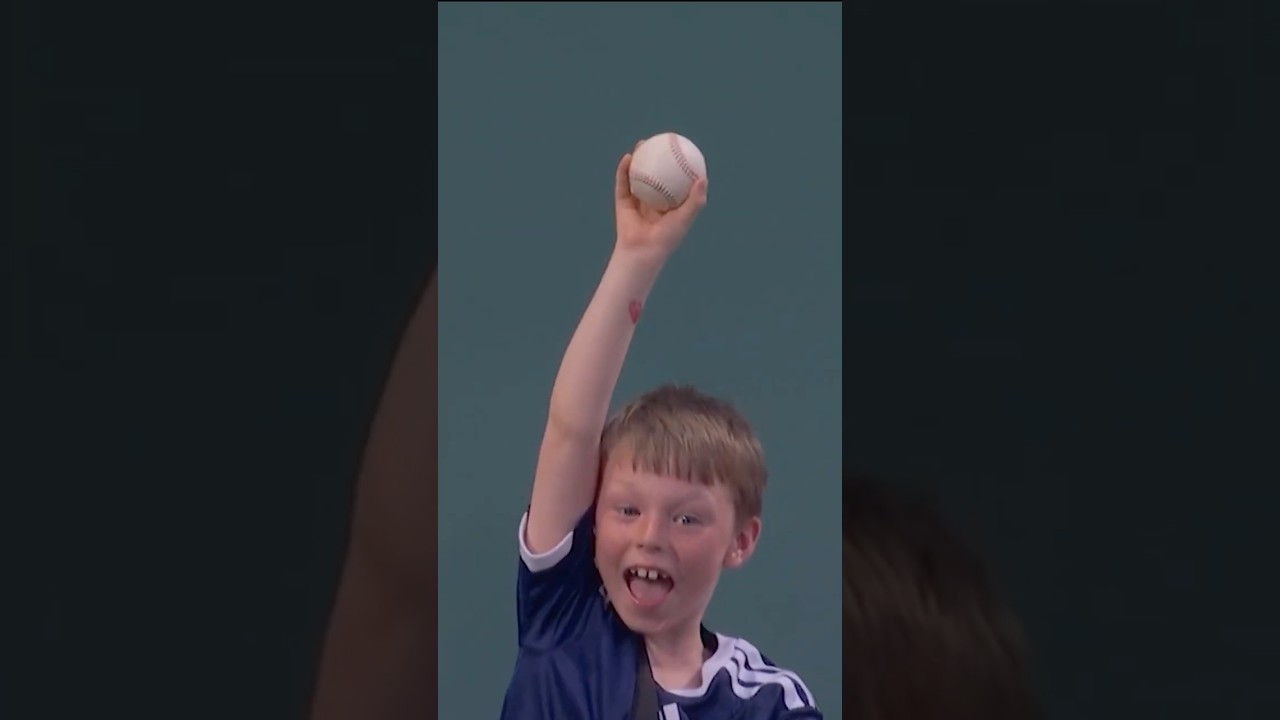Scottish kid gets a Fenway Park home run ball