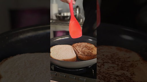 Ice cream french toast hack!🍦🍞