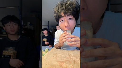 taco bell burrito in 1 bite 😳 #short