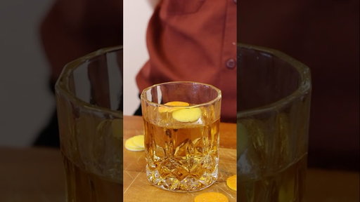 How To Make a Perfect Citrus Coin Cocktail Garnish