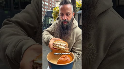 LA HAMBURGUESA 🍔 QUE TRIUNFA ENTRE LOS MILLONARIOS DE NUEVA YORK