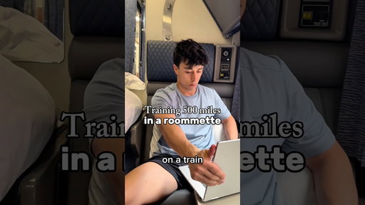 I trained 500 miles in an Amtrak toommette #amtrak #roommette #train