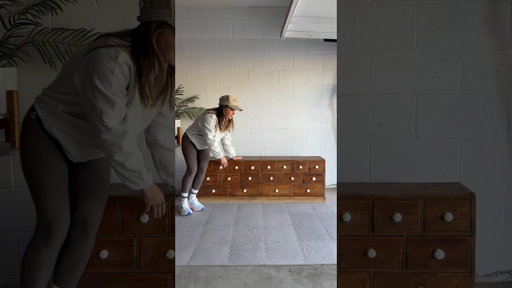 Would you pay $300 for this FB Marketplace find? 🤯 #ad #thriftfind #furnituremakeover #furniture