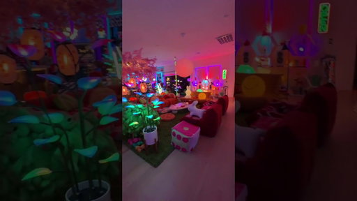 nahhh not even close 😭 #homedecor #gamingsetup #hometour #aestheticroomdecor #vrchat