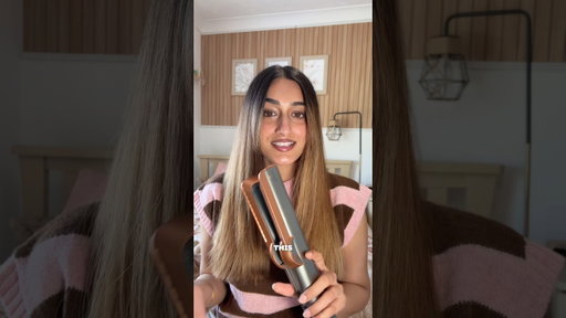 Meet the @dyson Airstrait Straightener🤩 #fyp #shorts #shortvideo #dyson #hairstyle #haircare #fypシ