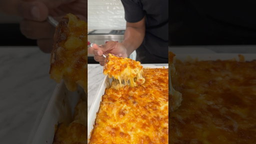Creamy Mac and Cheese 🧀 Recipe is in the description!