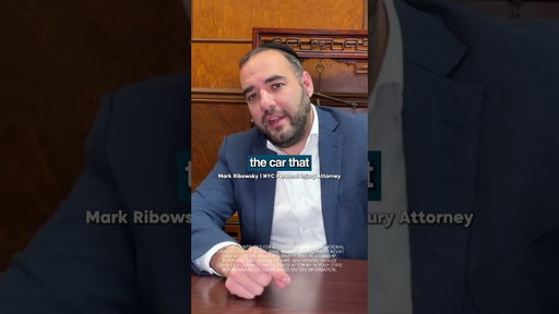 Both Had a Green Light: Here’s Why the Car Is Still at Fault