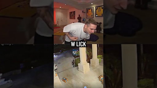 Lacy Stole Ron Camerman's Food