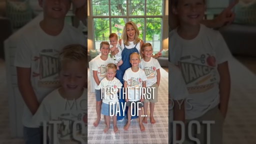 Mom To 5 Boys 👦 IT'S THE FRIST DAY OF... #dayinmylife #lovemylife #littlemoment #longtimefriends