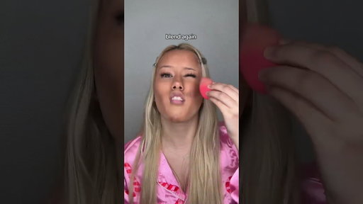 GRWM on a wiggle board 🫨 Do you like the result? 👀 #makeup #joke #makeupchallange