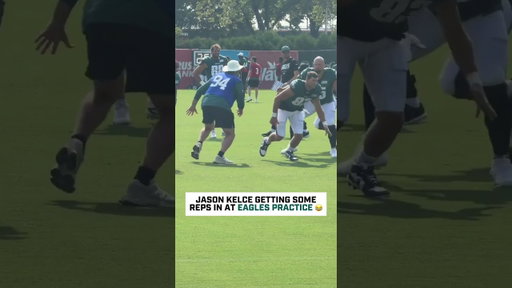 Jason Kelce Back On Eagles Field 🦅