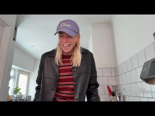The Farmers Market, trying to cook & surfing stress away