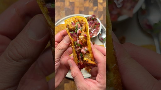 EASY 301minute Crunchy Chicken Tacos 😍