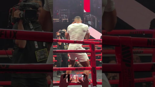 Anthony Joshua looks HUGE ahead of his fight with Jake Paul #anthonyjoshua #boxing #jakepaul #miami