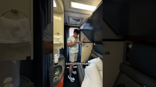 Amtrak private bedroom #bedroom #bedroomtour #privatesuite #amtrak
