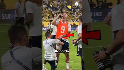 Why does Ronaldo wear A Bandage In His Wrist? 😱/#ytshorts #ronaldo #football #soccer #shorts #cr7