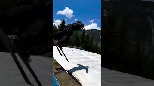 Ain’t noooo wayyyy eyyaaayyyy ⛷️🫡 bombing after the kid #follow #freeski #skiing #airbag