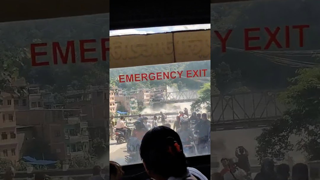Nepal flash floods seen from bus
