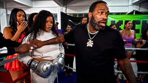 Adrien Broner & DeenTheGreat Hosts Girls Fight Night 🔥 🥊