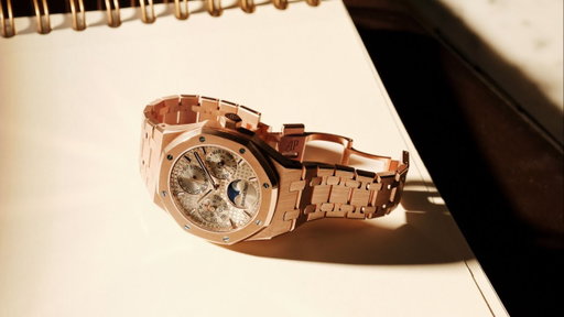 Royal Oak Perpetual Calendar in 38 mm / AUDEMARS PIGUET