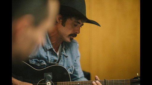 Ryan Bingham - Hallelujah (Backstage Session)
