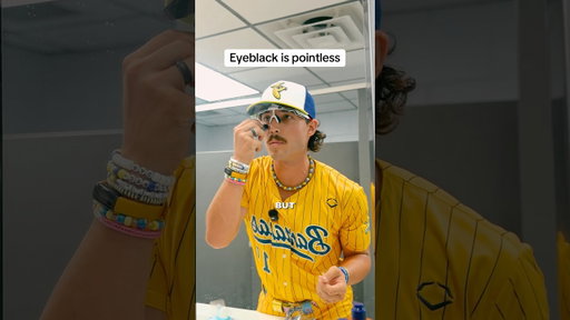 Eyeblack is pointless. #baseball
