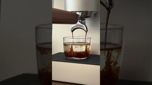 Less noise. Less rush. Just extraction unfolding exactly as it should. Beautiful to watch.
