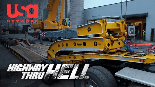 62m Crane Lifts 9000 Pounds | Highway Thru Hell Season 14