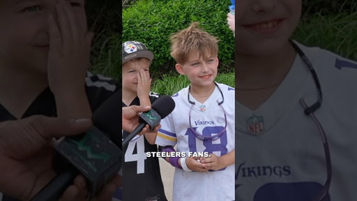 A house divided 😬 #nfldraft #minnesotavikings #pittsburghsteelers #kids