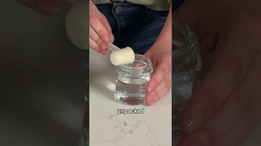How to Make a Baby Formula Bottle (Step-by-Step)  #baby #newborn #formula #Bottle #shorts