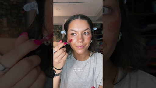 Let’s get ready together!! #lifestyleinfluencer #grwm