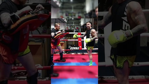 Timing the KO left hook 🦾 liamharrisontraining 👊🏻