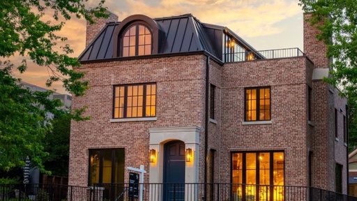888 S Franklin St, Denver, CO 80209