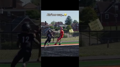 Bro why 😂 #nfl #crazycelebration #nfl #football #footballshorts #nflgame #sports #footballplayer l
