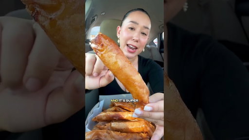 trying turon (filipino banana spring rolls)🇵🇭🍌 #turon #filipino #filipinofood #foodreview