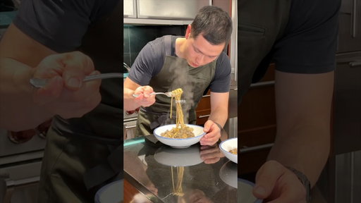 a creamy soy milk ragu pasta for your next weeknight meal 🫶