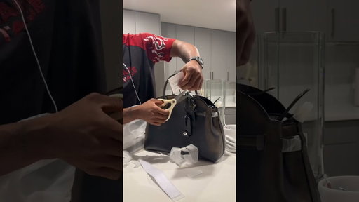 Coach came through heavy with this one🤎 #unboxing #interiordesign #luxuryvibes #explorer
