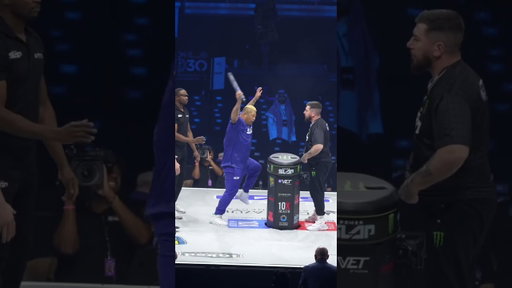 ぶーちん、余裕の舞🕺👀 パワースラップ🖐️ #PowerSlap17 | #RiyadhSeason