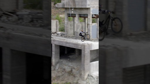 How did he do this? 🤯👀 #mtb